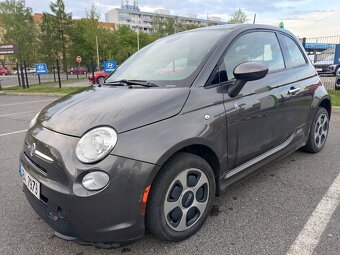 Prodám elektrický Fiat 500e - 6