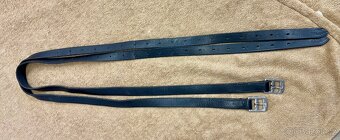 PRODÁM více věcí: - 6