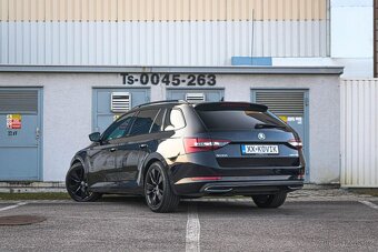 Škoda Superb Combi 2.0 TDI Sportline DSG - 6