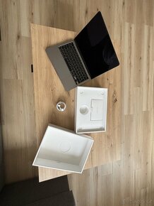 MacBook Air M3 2024, měsíc starý, úplně nový - 6