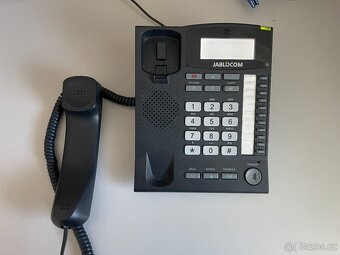 JABLOCOM ESSENCE GDP-06i - stolní TOP GSM telefon - 6