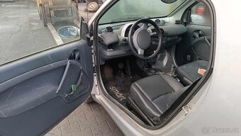 Smart FORTWO 0.7turbo 45kW rok 2002 - 6