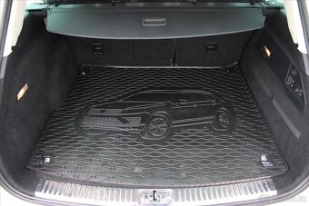 Volkswagen Touareg 3.0 TDI R LINE 4MOTION ČR (2018) - 6