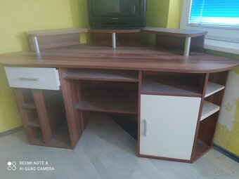 rozprodej skladu - různé věci - 6