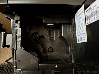 Philips Series 2200 automatický kávovar - 6