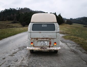 VW T2a Highroof - 6