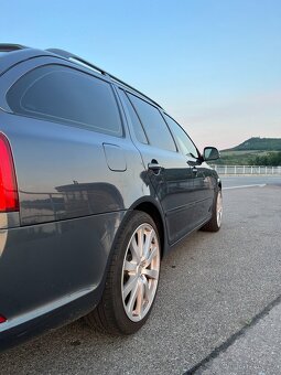 Škoda Octavia RS TDI DSG - 6