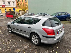 Peugeot 407, SW, 1,8i 85 Kw, pěkný stav Rok výroby: 12/2005 - 6