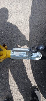 Prodám přívěsný vozík za auto s plachtou - 6