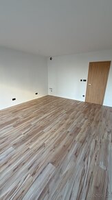 BYT- EXKLUZIVNÍ- 2+KK+balkon celkem 62,24 m2 věž A - 6