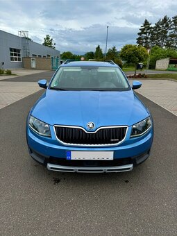 Škoda Octavia Scout 135KW DSG - 6