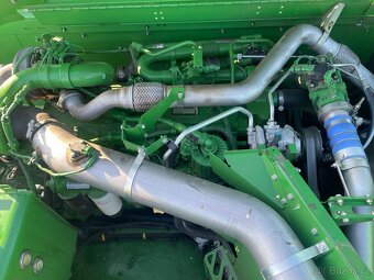 John Deere T670 Hill Master - 6