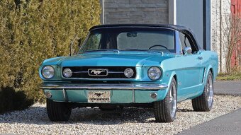 1965 FORD MUSTANG CABRIO V8 4-SPEED MANUAL KRASAVEC - 6