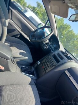 Peugeot 407 combi 1.6 HDI - 6
