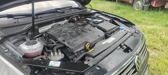 Volkswagen Passat B8 Combi HIGHLINE - 6
