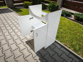 Skříňka s umyvadlem a zrcadlo do koupelny - 6