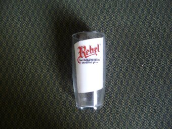 Prodám pivní sklo sklenice půllitry třetinky - 6