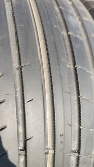 4ks Nokian Powerproof 225/40 R18 - 6
