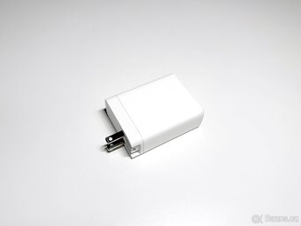 Cestovní powerbanka UZE BOLD 1 265W - 6