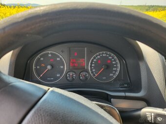 VW Golf 5 1.9 TDI - 6