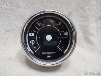 TATRA 613 NÁHRADNÍ DÍLY SEDADLA DVEŘE LIŠTY NÁRAZNÍKY - 6