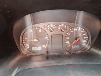 VW T4 - 2,5 TDi, 65 kW - 6