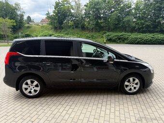 Peugeot 5008, 2.0HDi, 120kw 7 míst Automat - 6