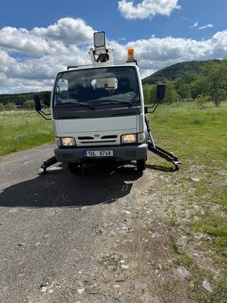 Montážní plošina Nissan Cabstar - 6