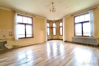 Rodinný dům 657 m2, na pozemku 891 m2, obce Hrobce, Litoměři - 6