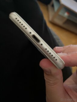 iPhone 7 - 6
