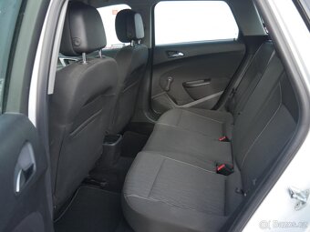 Opel Astra 1.7 CDTi , 81 kW nafta, 2014 - 6