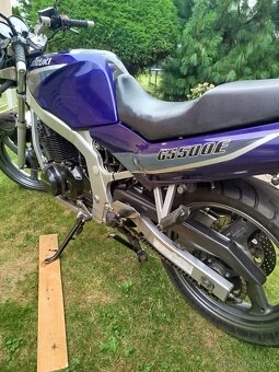 Suzuki GS500E - 6
