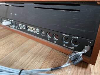 Tesla Soprán 635A - 6