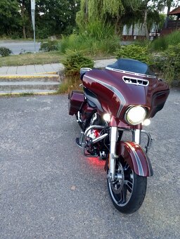 Street Glide - 6