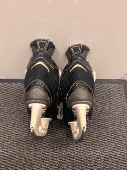 BRUSLE BAUER NEXUS 4000, vel. 34/1,5 D - 6