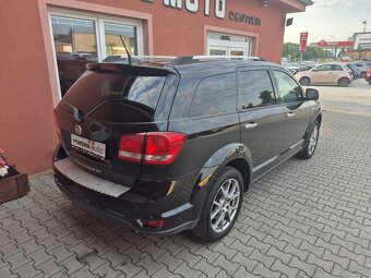 Fiat Freemont 2.4 Lounge 125kW - 6