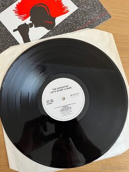 The Exploited – Let's Start A War - 6