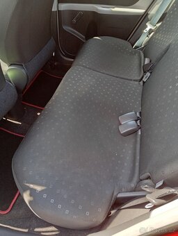 Toyota Yaris 1.0 51kw - 6