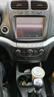 FIAT FREEMONT 2.0 Mjt manuál - 6