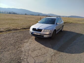 Škoda Octavia 2.0 combi - 6