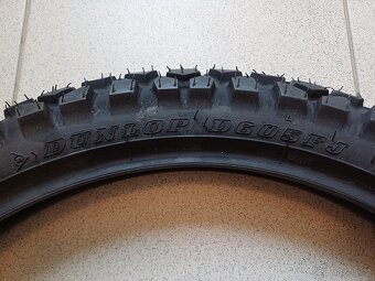 Surron.Nový nepoužitý plášt a duše.Dunlop - 6