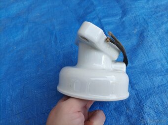 Porcelánová část osvětlení - 6