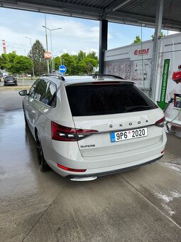 Škoda Superb III Sportline combi 2.0TDI 140kw - 6