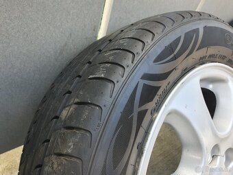 Alu Subaru 5x100 r15 pěkné pneumatiky - 6