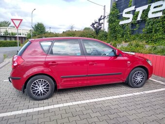 Kia ceed 1,4 80 KW - 6