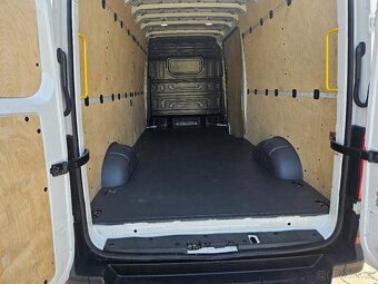 Volkswagen Crafter 2,0 L4H2 4x4 - 6