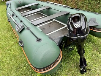 Člun s motorem - 6