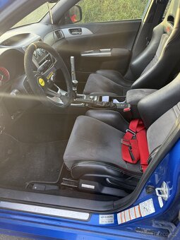 Subaru impreza STI - 6