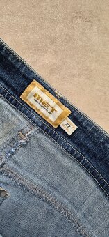 Elegantní trhané džíny Met - 6