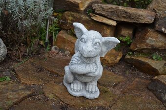 Zahradní dekorace- Dráček trucující - 6